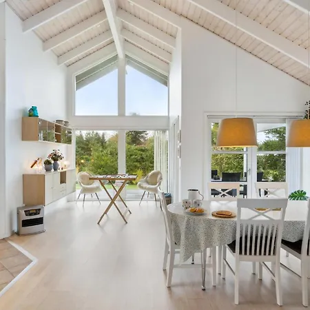 Holiday home Beautiful In With Wi-fi