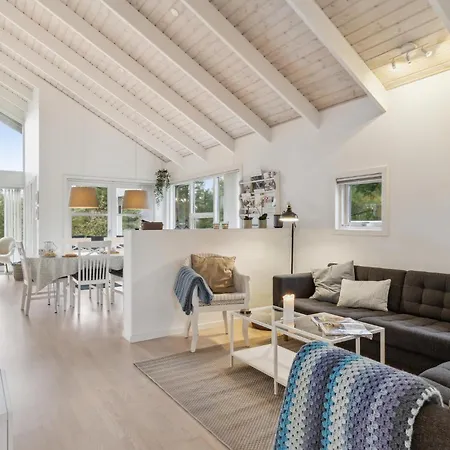 Beautiful In With Wi-fi Holiday home *